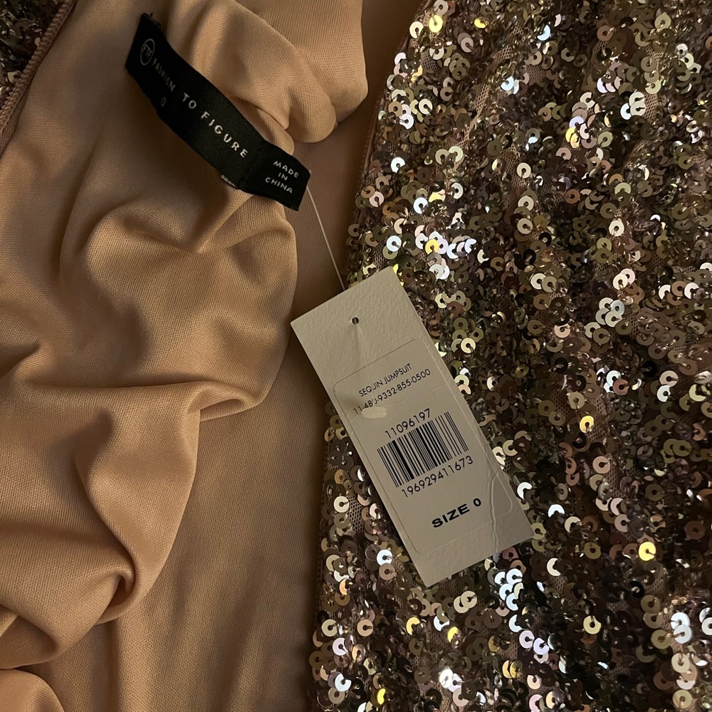 NWT Multicolor Sequin Fashion to Figure Jumpsuit Size 0/12. - Picture 7 of 8